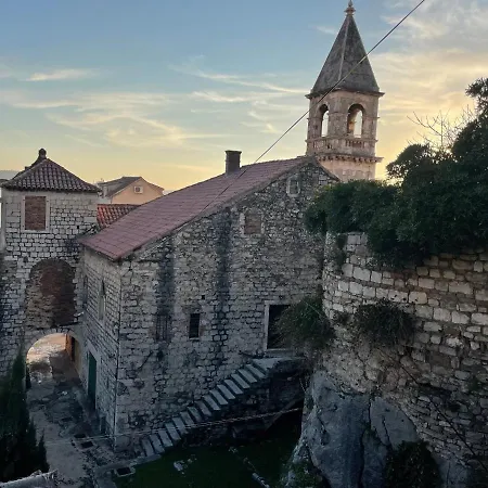 Мини-отель Castle