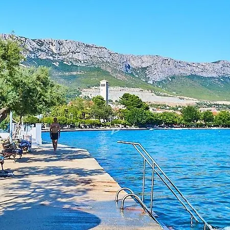 イン Castle Kaštela