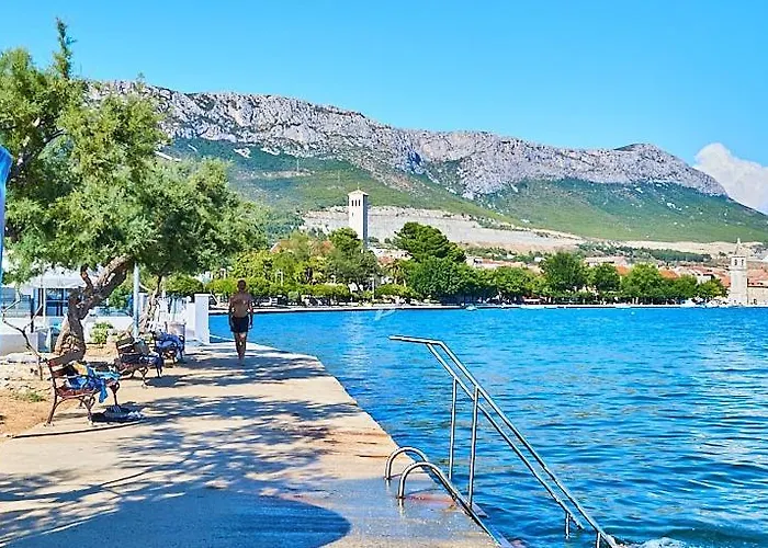 Мини-отель Castle Каштела