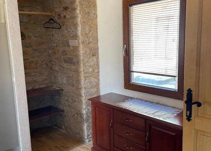 Castle Мини-отель Каштела